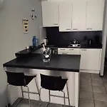 Modern Direct Seaview & Free Parking Apartamento *